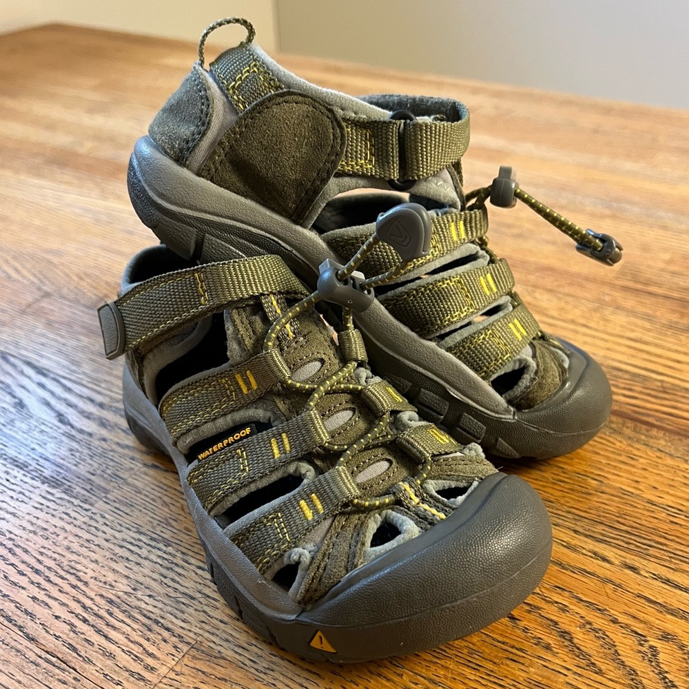Keen Newport H2 Sandals Unisex Little Kids Size 12